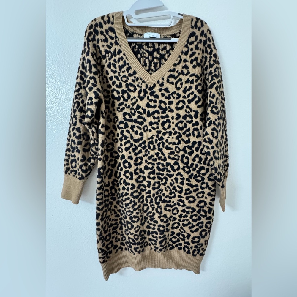 Old Navy long cheetah sweater dress
